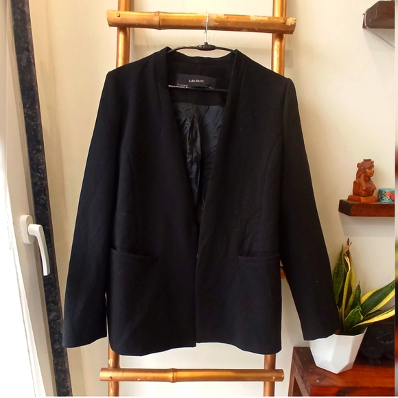 Zara Jackets & Blazers - Zara Black Blazer